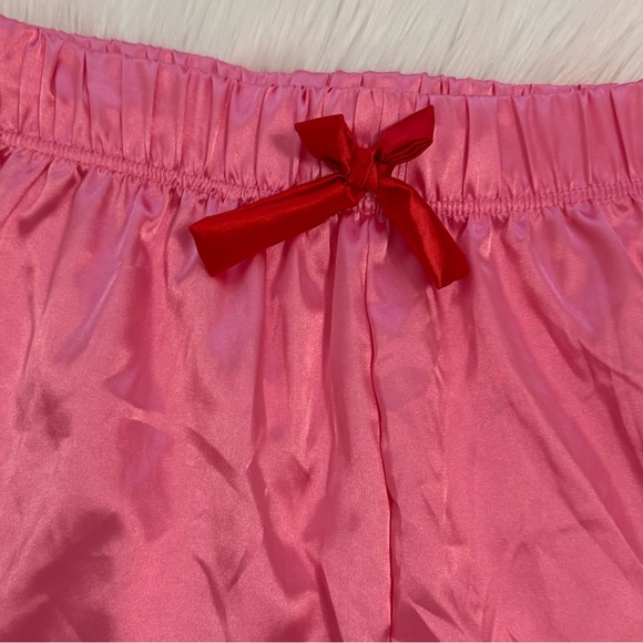 Rampage Pink Satin Ruffle Shorts with Red Bow Large - Picture 2 of 5